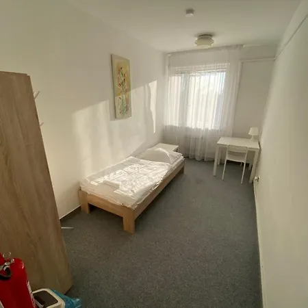 Hostel Kubra *
