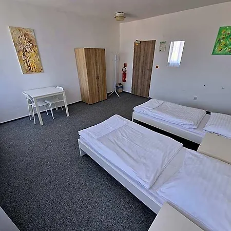 Hostel Kubra