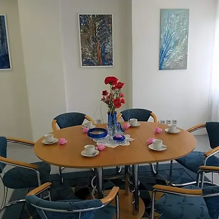 Hostel Kubra