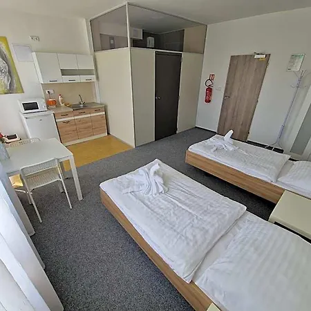 Kubra Hostel