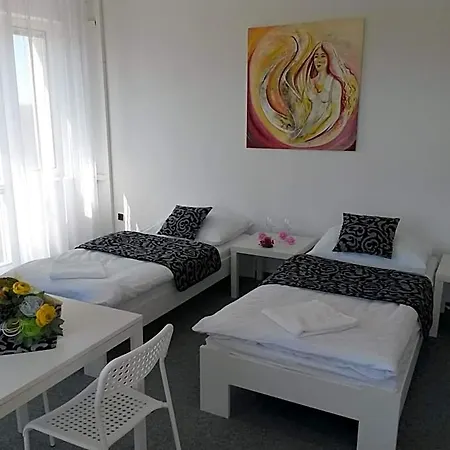 Hostel Kubra *