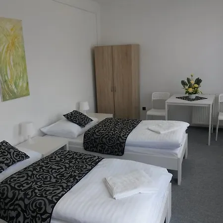 Hostel Kubra *